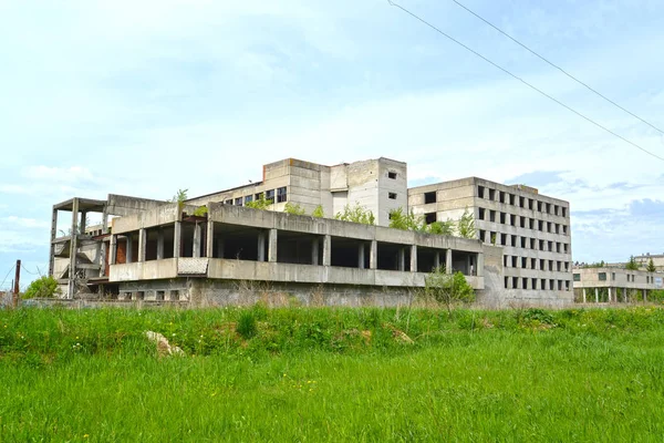 Die Verlassenen Gebäude Der Optisch Mechanischen Anlage Rybinsk Gebiet Jaroslawl — Stockfoto