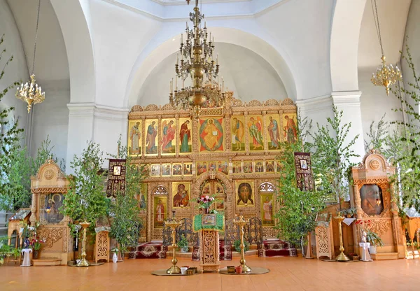 Ikonostas Církev Nábytek Chrámu Panny Marie Iverian Trinity Sunday Rybinsk — Stock fotografie