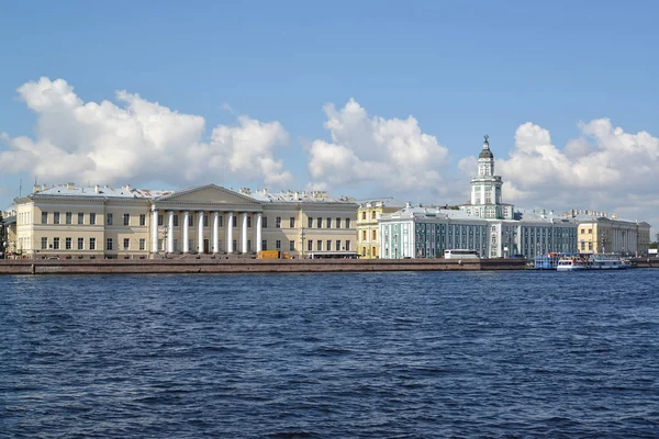 Universitetskaya Embankment Buildings Academy Sciences Cabinet Curiosities Summer Day Petersburg — Stock Photo, Image