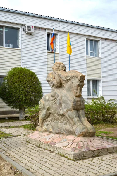 Elista Ryssland April 2017 Staden Skulptur Rider Kalmuckien — Stockfoto