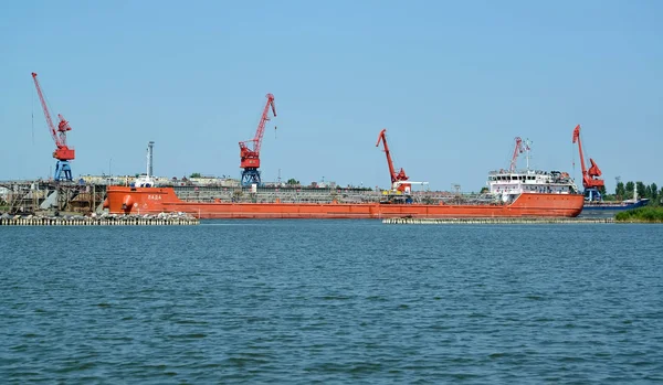 Região Kaliningrad Rússia Julho 2018 Graneleiro Lada Contexto Porto — Fotografia de Stock