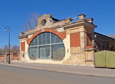 XX yüzyılın başında makine Okulu binanın parçası. Kronstadt 