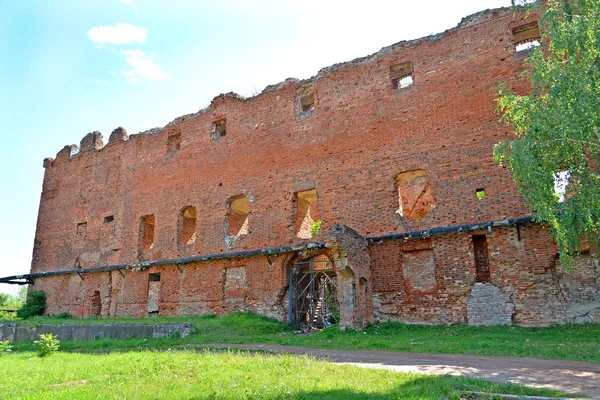 Ruines de la médaille Ragnit serrure. Ville de Neman, région de Kaliningrad — Photo