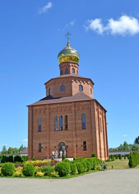 Şehit Aziz Prepodobno Büyük Düşesi Elisaveta'nın onuruna yapılan tapınak. Kutsal ve Elisavetinsky manastırı. Kaliningrad bölgesi