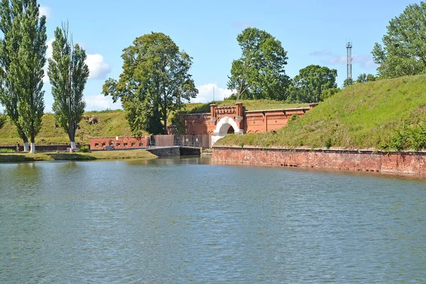 Veduta Della Fortezza Cittadella Pillau Fossato Con Acqua Baltiysk Regione — Foto Stock