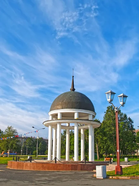 Petrovskaya Rotunda Onega Embankment Summer Morning Petrozavodsk — Stock Photo, Image