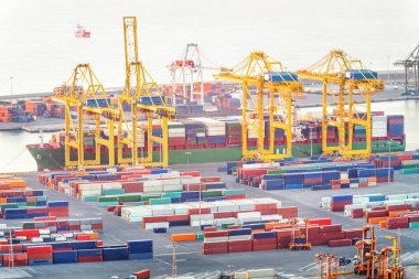 bir konteyner terminal bağlantı noktası