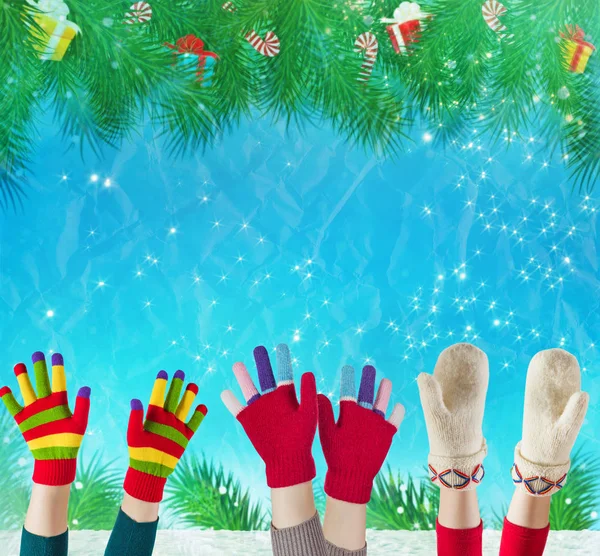 Разноцветные Шерстяные Перчатки Рождественский Фон — стоковое фото