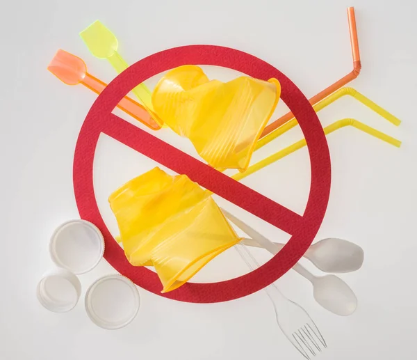 Ban single use plastic and straws, recycling of plastics and gar — Stock Photo, Image