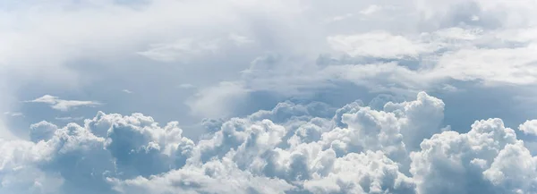 飛行機からの雨の雲パノラマビュー — ストック写真