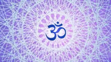 Merkezinde Aum / Om / Ohm işareti ile mandala dönen. Ruhani ve kutsal sembol. Openwork dairesel süs. Sorunsuz döngülü video.