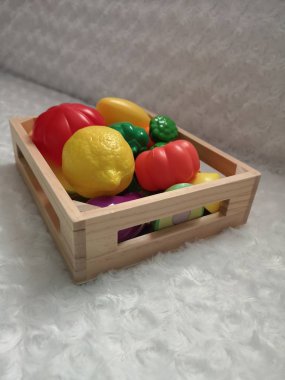 sebze lezzetli ve sağlıklı sebze salatası domates salatalık vitaminleri ile sepet