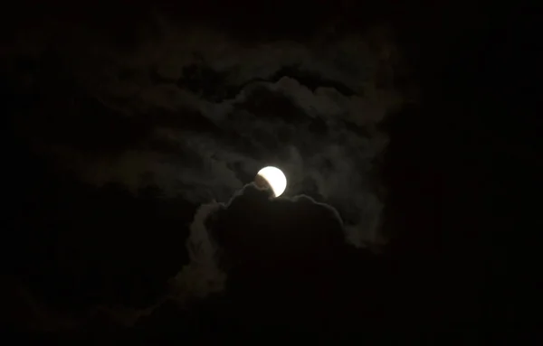 Кровавое Лунное Затмение 2018 Года — стоковое фото
