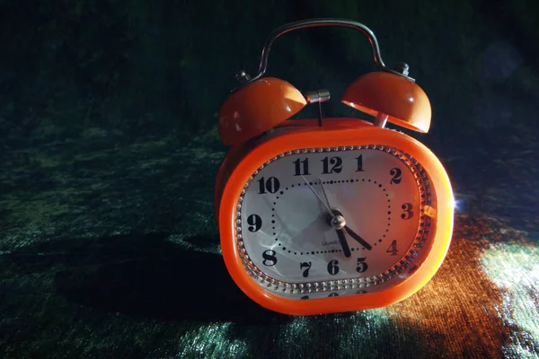 Πορτοκαλί Ξυπνητήρι Βελούδο Ύφασμα — Φωτογραφία Αρχείου