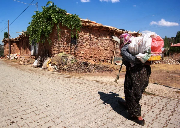 Les Femmes Anatoliennes Retournent Sur Terrain — Photo