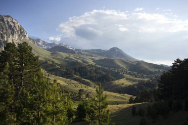 Güzel dağ manzara arka plan görüntüsü