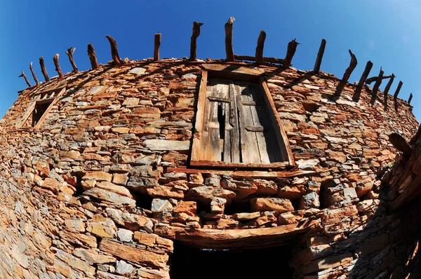 Stone Wall Broken Old Wood Door — Stock Photo, Image