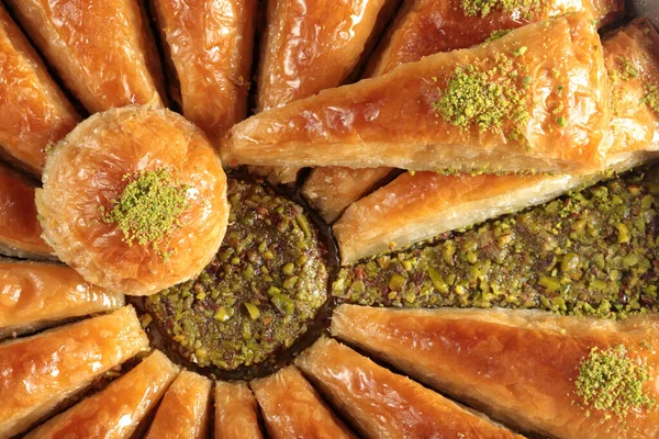 Traditioneel Dessert Turkse Baklava Walnoot Pistache Turkse Stijl Antep Baklava — Stockfoto