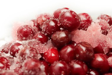 Organik vişne reçeli hazırlanıyor. Ev yapımı siyah kiraz reçeli. 