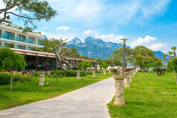 Antalya Törökország 2018 Május Luxus Szálloda Antalya Mediterrán Tengerpart Hegyi — Stock Fotó