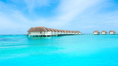 Lhaviyani Atoll, Maldives - 12 Temmuz 2018: Su Villa lüks otel, Kanuhura Adası üzerinde güzel manzara