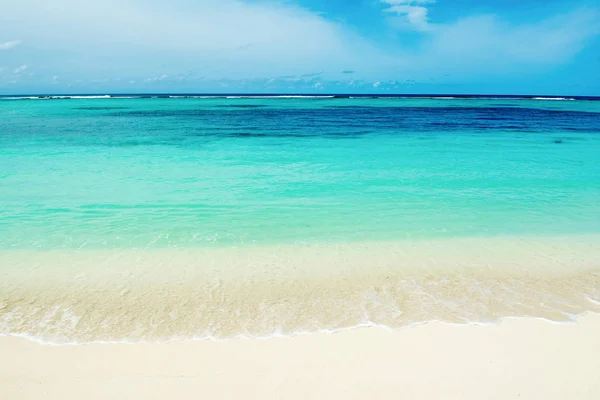 Hermoso Paisaje Claro Océano Índico Turquesa Islas Maldivas — Foto de Stock