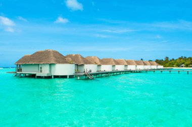 Lhaviyani Atoll, Maldives - 12 Temmuz 2018: Su Villa lüks otel, Kanuhura Adası üzerinde güzel manzara