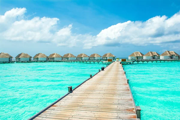 Beau Paysage Villas Sur Eau Île Des Maldives Océan Indien Images De Stock Libres De Droits