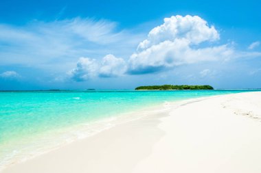 Hint Okyanusu, Maldivler ıssız ada güzel kumlu plaj