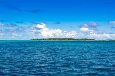 Hint Okyanusu'nda ıssız ada manzaralı güzel kumlu Beach'te lüks resort ve su Villa, Maldivler