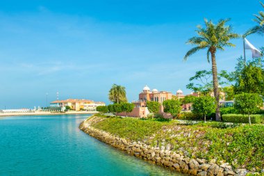 Katar, Doha - 26 Aralık 2018: Beachfront Restoran lüks otel Marsa Malaz Kempinski, Pearl Katar 