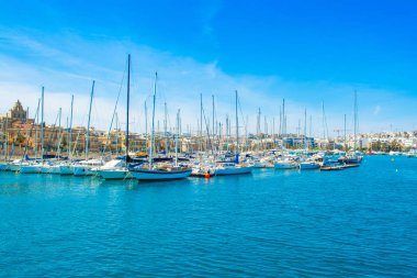 Manoel Adası yat Marina