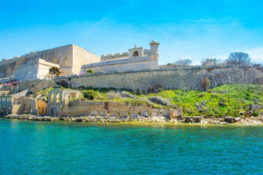Valletta 'nın panoramik manzaralı güzel bir manzara.