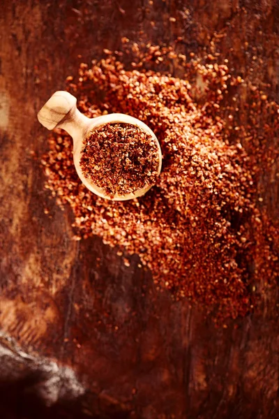 Куча Натурального Молотого Сушеного Помидора Сенсацией — стоковое фото