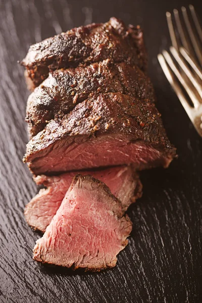 Roast Beef Steak Perfectly Sous Vide Cooked Grilled Wood — Stock Photo, Image