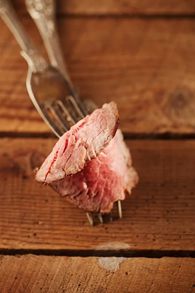 Pečené Hovězí Steak Dokonale Sous Vide Vařené Grilu Dřevo — Stock fotografie
