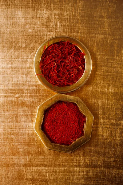 Saffron Space Threads Powder Golden Case Festive Background — Zdjęcie stockowe