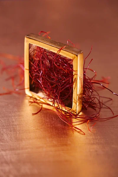 Fio Fio Angel Hair Chilli Fundo Dourado — Fotografia de Stock