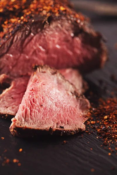 Roastbeef Steak Mit Chipotle Chiliflocken Perfekt Sous Vide Gekocht Und — Stockfoto