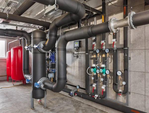 Interieur Van Industriële Gas Ketelruim Met Ketels Pompen Sensoren Een — Stockfoto