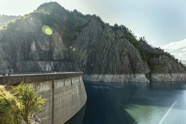 Vidraru Dam, Romania, August 9, 2019 — Stock Photo, Image