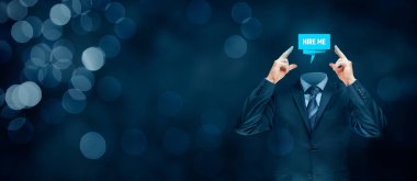 Beynin Kiralık, iş, iş kavramları için arıyorum bir iş bulmak. İşadamı soyut beyin ve metin ile birlikte beni başından yerine işe.