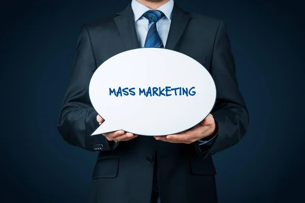 Concetto Mass Marketing Marketing Specialista Tenere Discorso Bolla Con Testo — Foto Stock