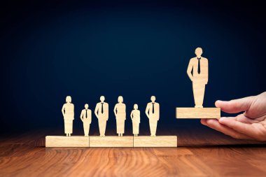 Başarılı takım lideri (Müdür, Ceo, pazar lideri) ve başka bir iş liderlik kavramları.