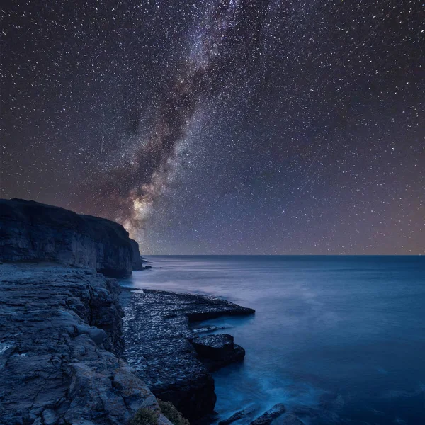 Superbe Image Composite Vibrante Voie Lactée Sur Paysage Longues Vagues — Photo