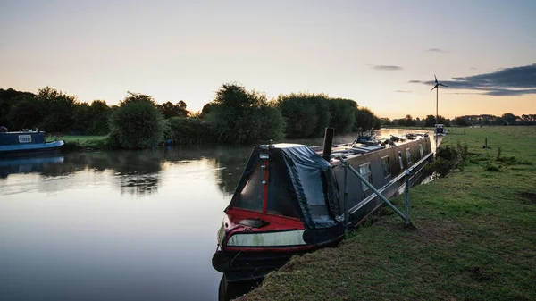 Bella Immagine Del Paesaggio Alba Del Fiume Tamigi Lechlade Thames — Foto Stock