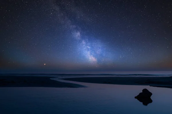 Ohromující Živé Mléčné Dráhy Složený Obraz Nad Krajinou Odlivu Beach — Stock fotografie