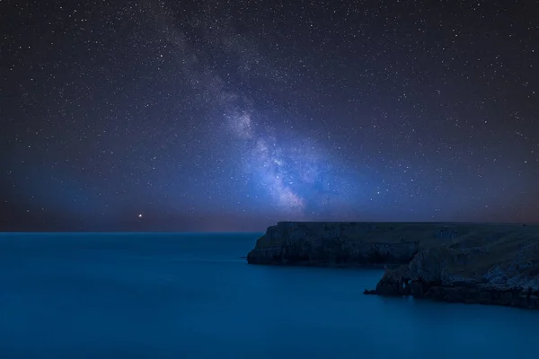 Superbe Image Composite Vibrante Voie Lactée Sur Paysage Baie Barafundle — Photo