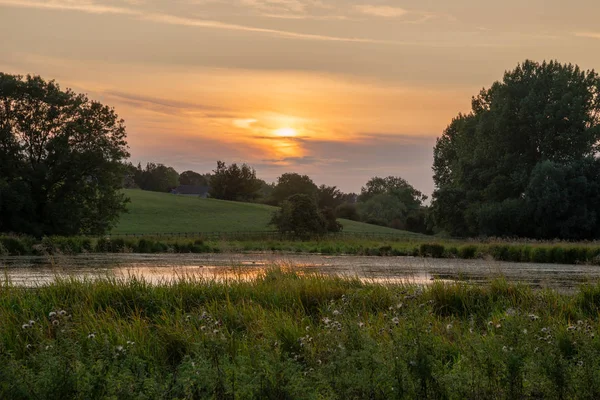Krásná Krajina Obraz Obce Burford Anglické Cotswolds Venkově Během Letního — Stock fotografie