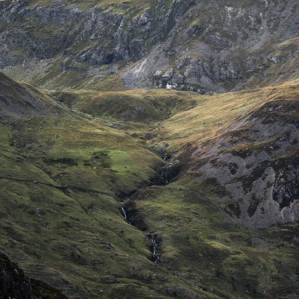 Beautiful Detail Landscape Image Mountain Tryfan Llyn Ogwen Snowdonia Early — Stock Photo, Image